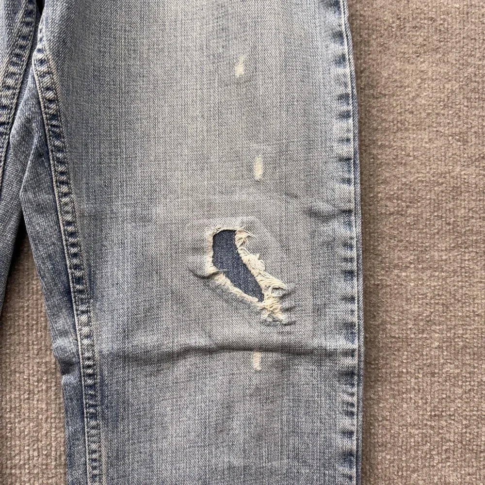 Levis 514 Straight Fit Jeans Mens 34x32 Light Wash Distressed Blue Denim‎